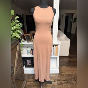 Women’s Sleeveless Maxi Dress in Nude